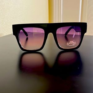 Sunset Boulevard Sunglasses - Black trim purple lens